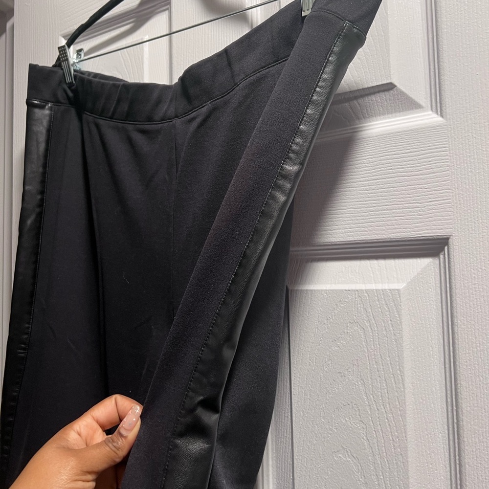 Forever 21 Black Ribbed Knee Leggings
